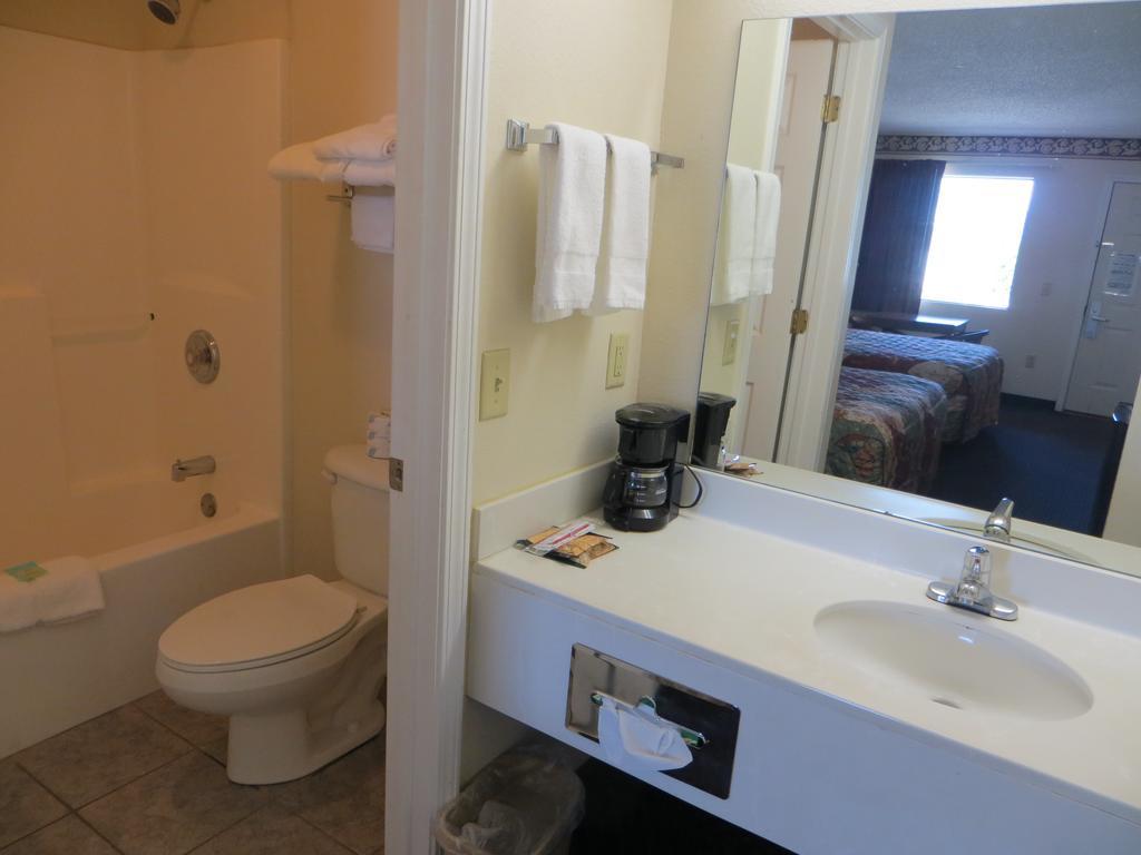 Clairmont Inn Jasper Quarto foto